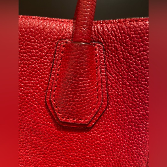 Michael Kors - Mercer Pebbled Leather Bag - Red/Gold - Excellent Condition - Picture 9 of 11